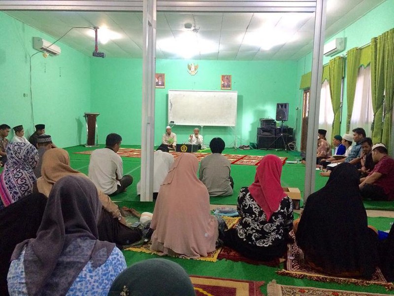 Sholat Dhuha Berjamaah & Tausiah Hari Jum'at