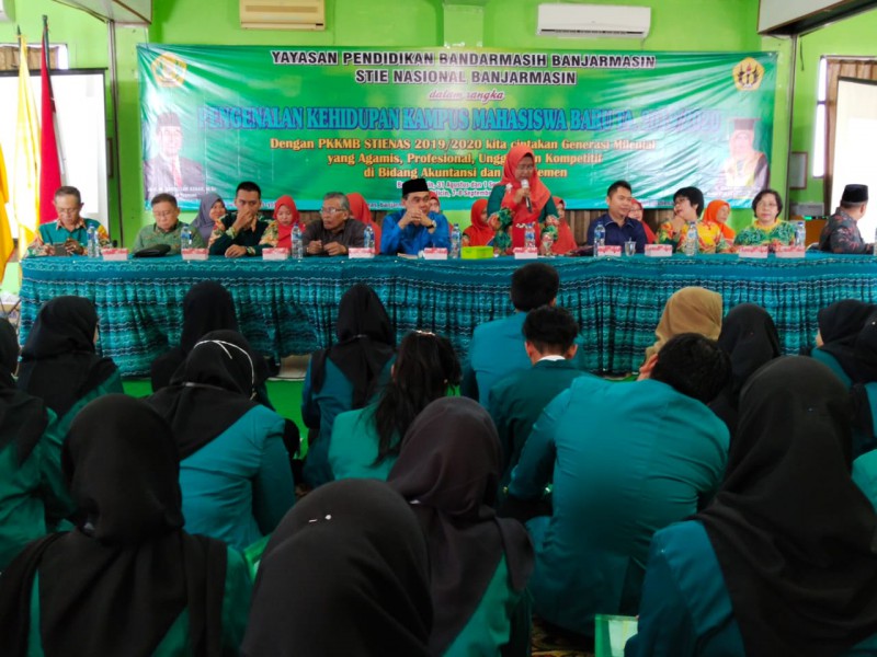Pembukaan kegiatan PKKMB (Pengenalan Kehidupan Kampus Mahasiswa Baru) Tahun 2019